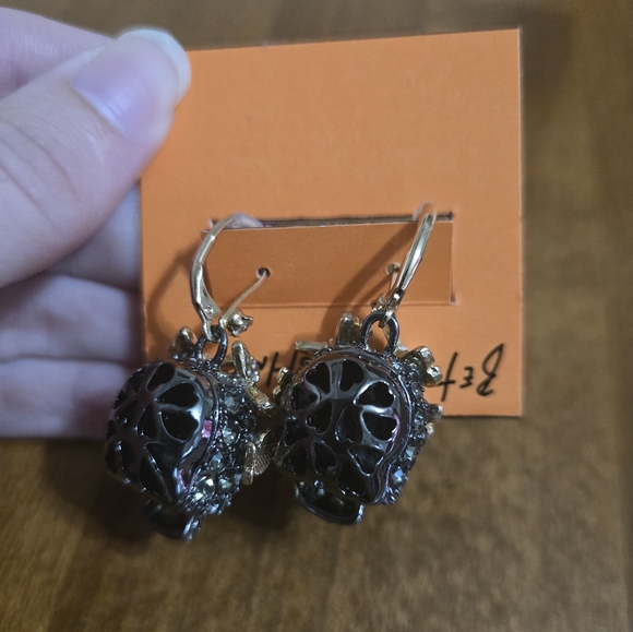 Betsey Johnson Skull Earrings w/ Butterflies - Picture 4 of 5